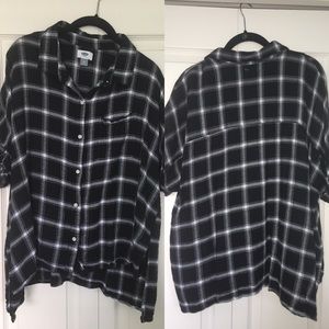 Old Navy Short Sleeved Flannel Top